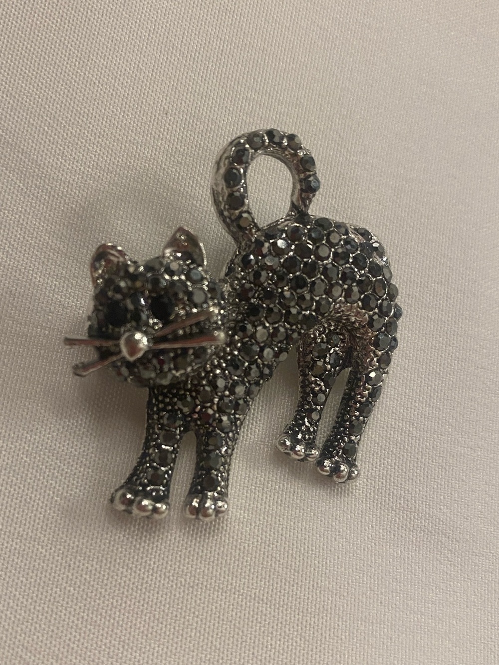 Brooch Cat Crystal Silver Black New